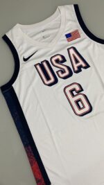 Camiseta Regata Basquete USA EUA Seleção Estados Unidos Jogos Olimpícos Paris 2024 Branca Nike - Imagem 21