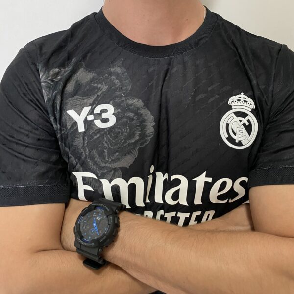 Camisa Real Madrid 4th Goleiro Versão Jogador 2025 Edição Especial Adidas Y-3 Flor Preta - Imagem 6