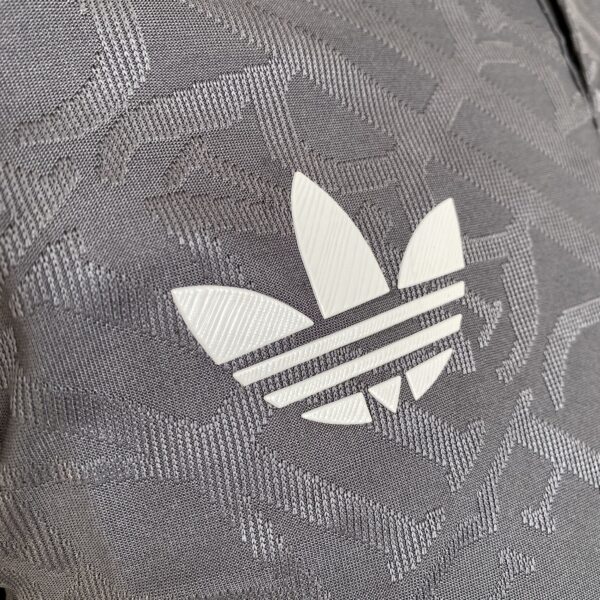 Camisa Real Madrid Third Versão Jogador 24/2025 Cinza Adidas - Imagem 6