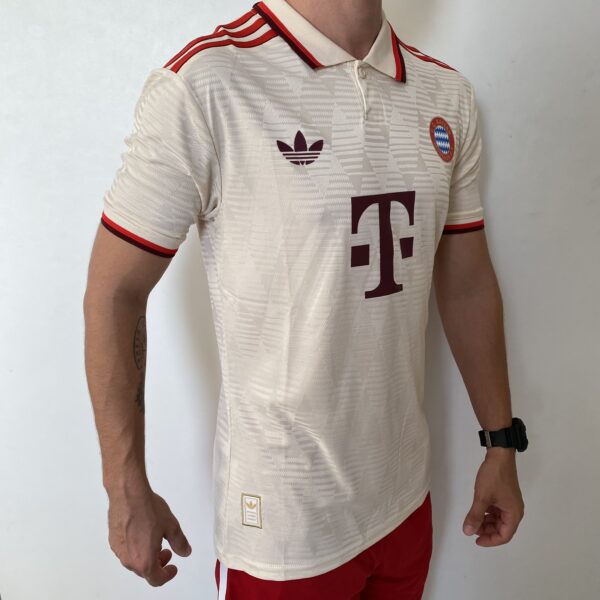 Camisa Bayern Munique Third Versão Jogador 24/2025 Off-White Adidas - Imagem 14