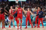 Short Bermuda NBA Basquete USA EUA Seleção Estados Unidos Olimpíadas Paris 2024 Vermelho Nike - Imagem 5