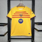 Camisa Barcelona 4th Versão Torcedor 2025 Nike Amarela - Imagem 9