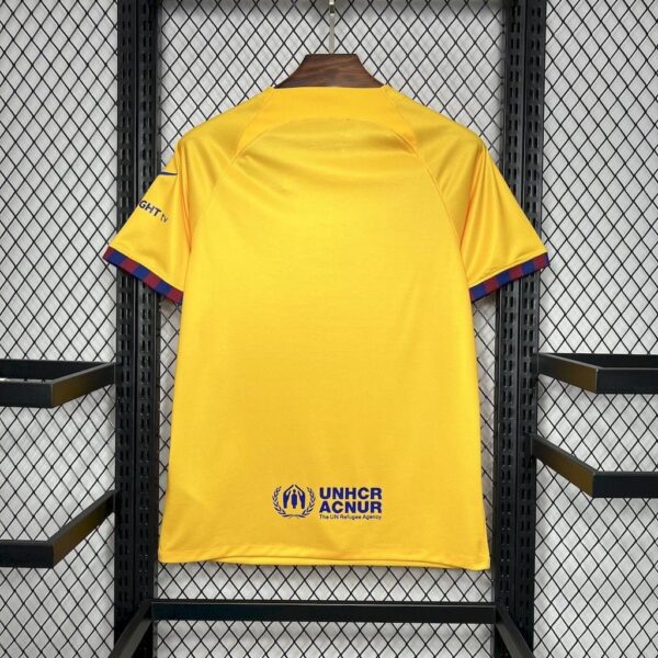 Camisa Barcelona 4th Versão Torcedor 2025 Nike Amarela - Imagem 15