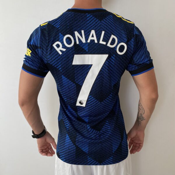 Camisa Manchester United Third Versão Jogador Cristiano Ronaldo 7 CR7 21/2022 Adidas - Imagem 14