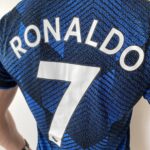 Camisa Manchester United Third Versão Jogador Cristiano Ronaldo 7 CR7 21/2022 Adidas - Imagem 17