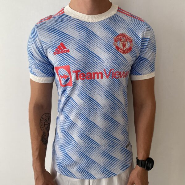 Camisa Manchester United Away Versão Jogador Cristiano Ronaldo 7 CR7 21/2022 Adidas - Imagem 2