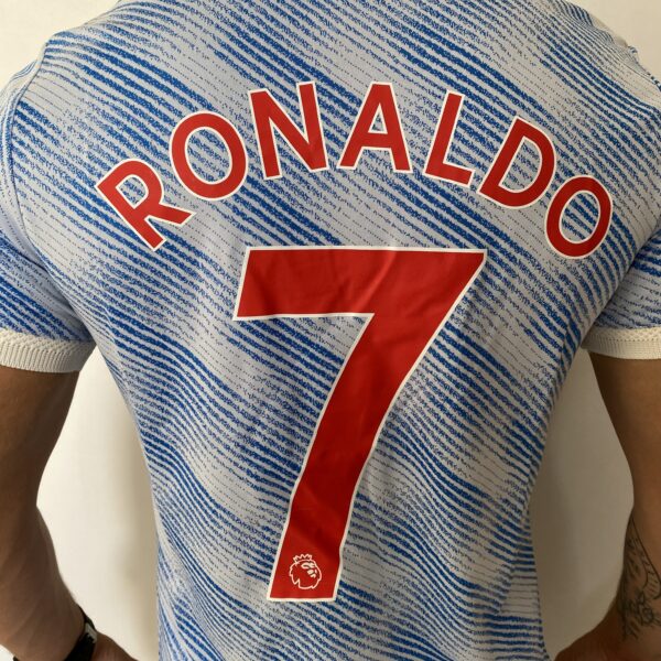 Camisa Manchester United Away Versão Jogador Cristiano Ronaldo 7 CR7 21/2022 Adidas - Imagem 15