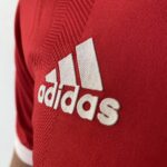 Camisa Manchester United Home Versão Jogador Cristiano Ronaldo 7 CR7 21/2022 Adidas - Imagem 6