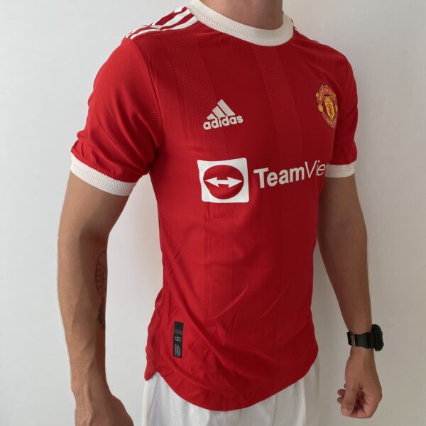 Camisa Manchester United Home Versão Jogador Cristiano Ronaldo 7 CR7 21/2022 Adidas - Imagem 12
