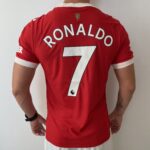 Camisa Manchester United Home Versão Jogador Cristiano Ronaldo 7 CR7 21/2022 Adidas