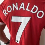 Camisa Manchester United Home Versão Jogador Cristiano Ronaldo 7 CR7 21/2022 Adidas - Imagem 16