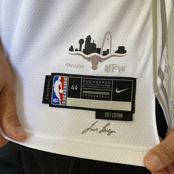 Camiseta Regata Basquete NBA Dallas Mavericks City Edition 2025 Nike - Imagem 11