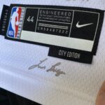 Camiseta Regata Basquete NBA Dallas Mavericks City Edition 2025 Nike - Imagem 13