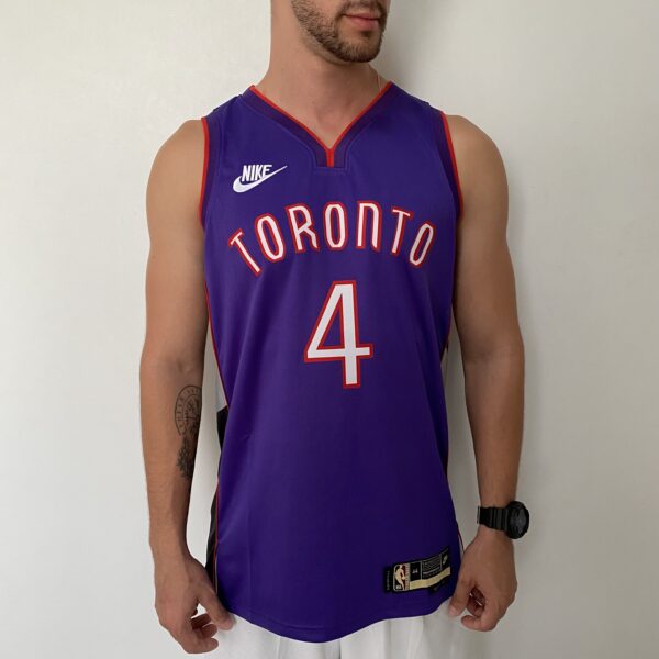 Camiseta Regata Basquete NBA Toronto Raptors 4 Barnes Classic Edition 2025 Roxa Nike - Imagem 2