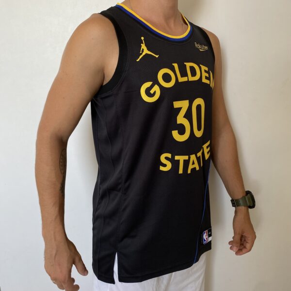 Camiseta Regata NBA Swingman Golden State Warriors Curry 30 Statement Edition 2025 Preta Jordan - Imagem 8
