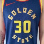 Camiseta Regata Basquete NBA Golden State Warriors Curry 30 City Edition 2025 Azul Nike - Imagem 6