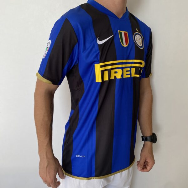 Camisa Retrô Inter de Milão Home 2008/2009 - Adriano 10 - Nike - Imagem 10