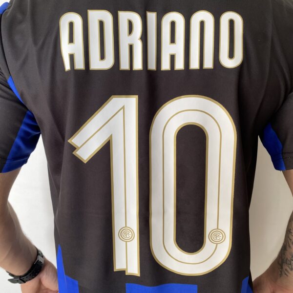 Camisa Retrô Inter de Milão Home 2008/2009 - Adriano 10 - Nike - Imagem 14
