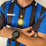 Camisa Retrô Inter de Milão Home 1997/1998 - Ronaldo 10 - Umbro - Azul Preta - Imagem 11