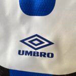 Camisa Retrô Inter de Milão Home 1997/1998 - Ronaldo 10 - Umbro - Azul Preta - Imagem 14