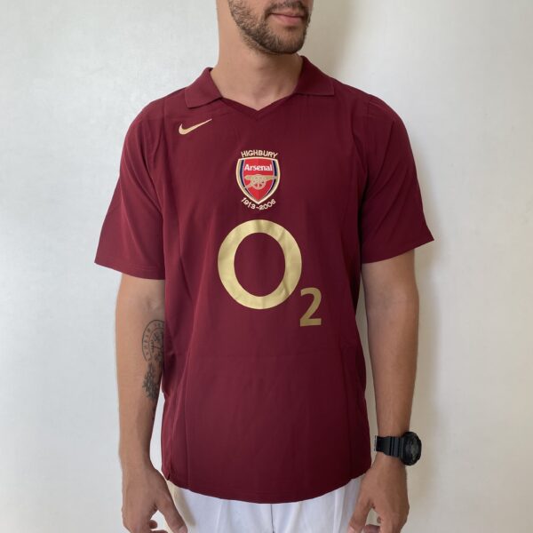 Camisa Rêtro Arsenal Home 2005/2006 - Thierry Henry 14 -  Total 90 - Nike - Vinho - Imagem 2