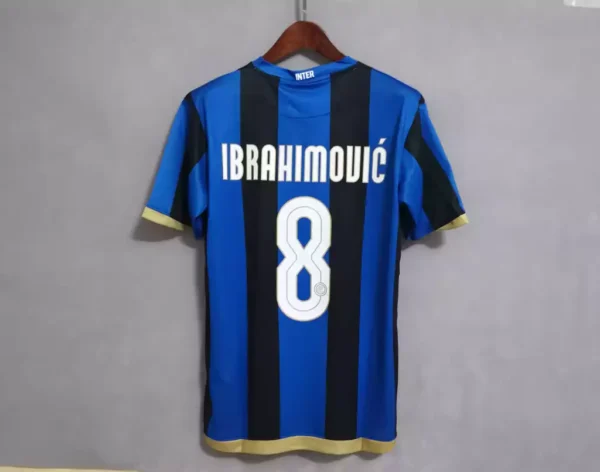 Camisa Retrô Inter de Milão Home 2008/2009 - Adriano 10 - Nike - Imagem 21