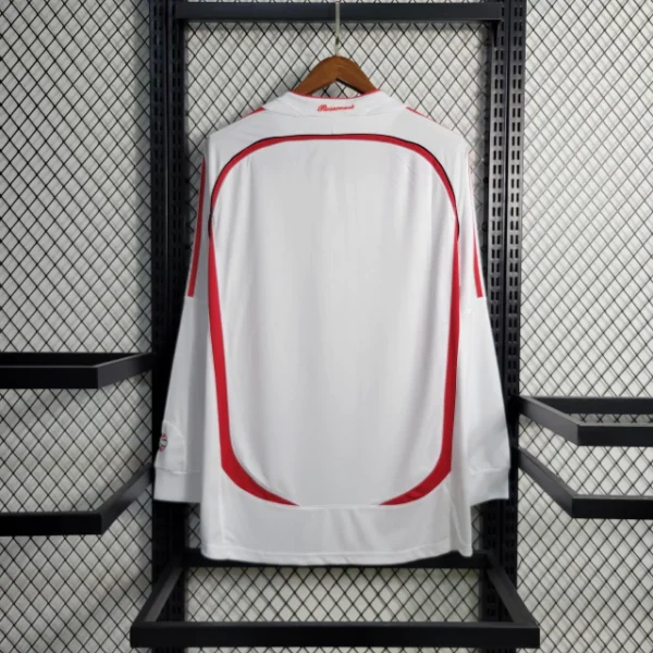 Camisa Retrô Milan Away Manga Longa 2006/2007 Adidas - Imagem 4
