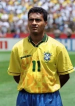 Camisa Retrô Clássica Seleção Brasileira Brasil – Versão Torcedor Umbro – Amarela – 1994 - Romário 11 - Imagem 18