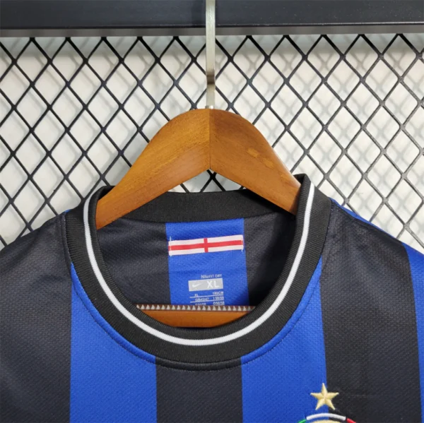 Camisa Retrô Inter de Milão Home Versão Torcedor 09/2010 Nike - Imagem 4