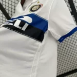 Camisa Retrô Inter de Milão Away Versão Torcedor 09/2010 Nike - Imagem 5