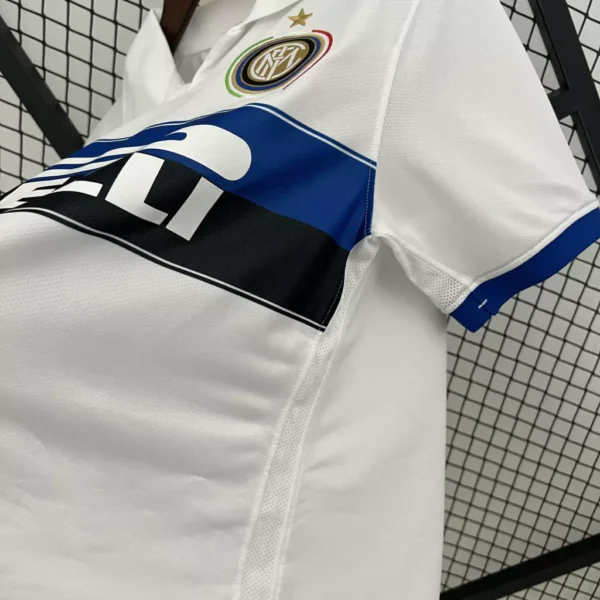Camisa Retrô Inter de Milão Away Versão Torcedor 09/2010 Nike - Imagem 5