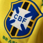 Camisa Retrô Clássica Seleção Brasileira Brasil – Versão Torcedor Umbro – Amarela – 1994 - Romário 11 - Imagem 6