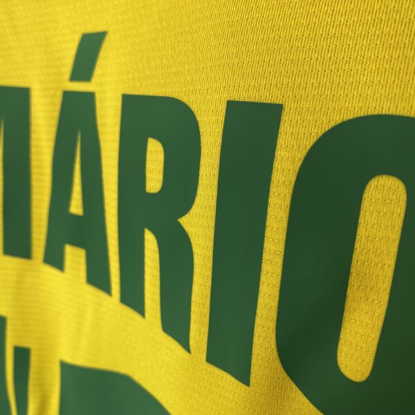 Camisa Retrô Clássica Seleção Brasileira Brasil – Versão Torcedor Umbro – Amarela – 1994 - Romário 11 - Imagem 17