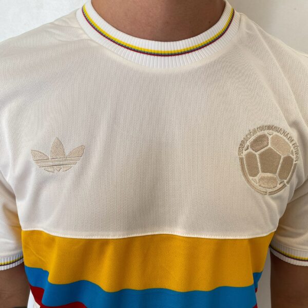 Camisa Seleção Colômbia Third Especial 100 Anos Versão Torcedor 2024/25 Branca Adidas - Imagem 3