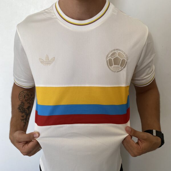 Camisa Seleção Colômbia Third Especial 100 Anos Versão Torcedor 2024/25 Branca Adidas - Imagem 9