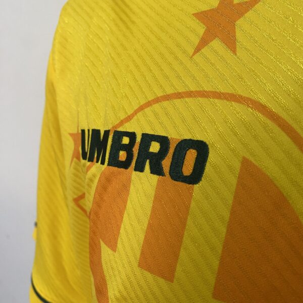 Camisa Retrô Clássica Seleção Brasileira Brasil – Versão Torcedor Umbro – Amarela – 1994 - Romário 11 - Imagem 23