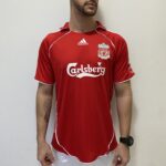Camisa Retrô Liverpool Home Gerrard 8 - 2006/2007 Adidas Vermelha - Imagem 2