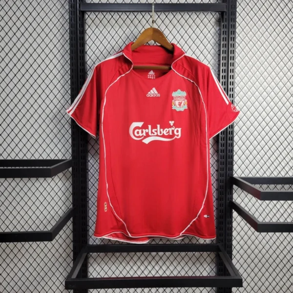 Camisa Retrô Liverpool Home Gerrard 8 - 2006/2007 Adidas Vermelha - Imagem 19