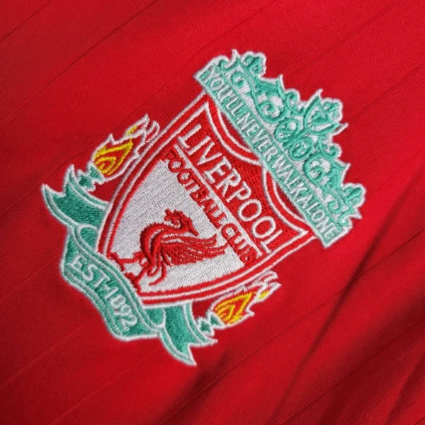 Camisa Retrô Liverpool Home Gerrard 8 - 2006/2007 Adidas Vermelha - Imagem 21