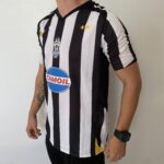 Camisa Retrô Juventus Home 2005/2006 - Pavel Nedved 11 - Nike - Total 90 - Preta Branca - Imagem 10