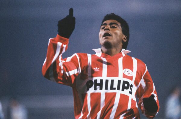 Camisa Retrô PSV Home 1990/1991 Romário 9 Adidas Vermelha - Imagem 5