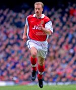 Camisa Retrô Arsenal Home 1998/1999 Nike Vermelha - Imagem 8