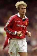 Camisa Retrô Manchester United Home Manga Longa - 1998/1999 Umbro Vermelha - Imagem 3