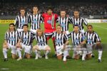 Camisa Retrô Juventus Home 2005/2006 - Pavel Nedved 11 - Nike - Total 90 - Preta Branca - Imagem 19