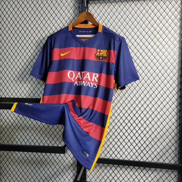Camisa Retrô Barcelona Home 2015/2016 Nike - Imagem 2