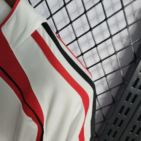 Camisa Retrô Milan Away 2006/2007 Adidas - Imagem 3
