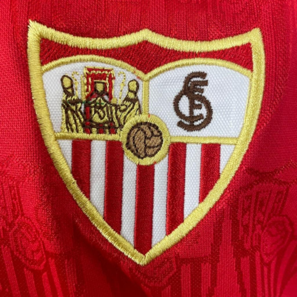Camisa Retrô Sevilla Home 1991/1992 Maradona 10 Vermelha - Imagem 4