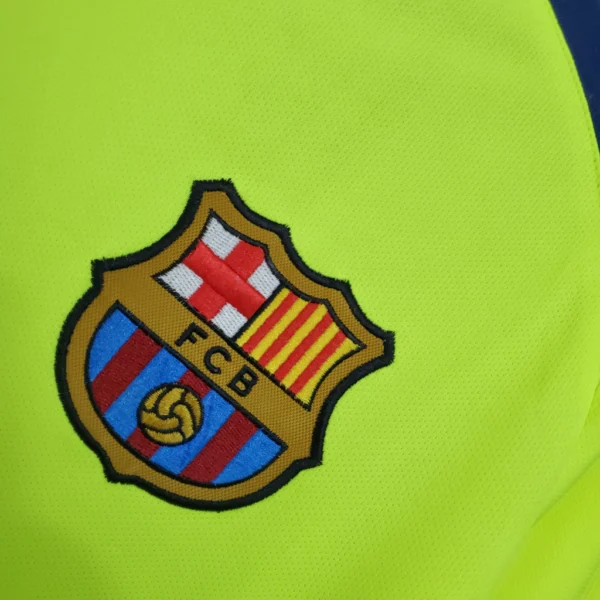 Camisa Retrô Barcelona Away 2005/2006 Nike Total 90 - Imagem 4