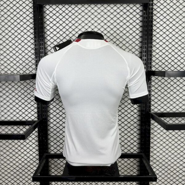 Camisa Liverpool Away Versão Jogador 2025/2026 Branca Adidas - Imagem 4