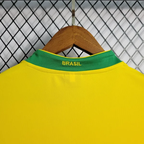 Camisa Retrô Clássica Seleção Brasileira Brasil – Nike – Amarela – 2006 - Imagem 5